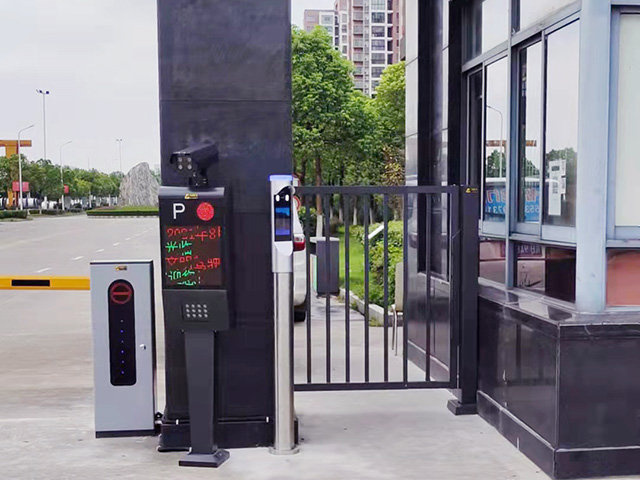 ��ײͨ���l�T�ă�(y��u)�c��B